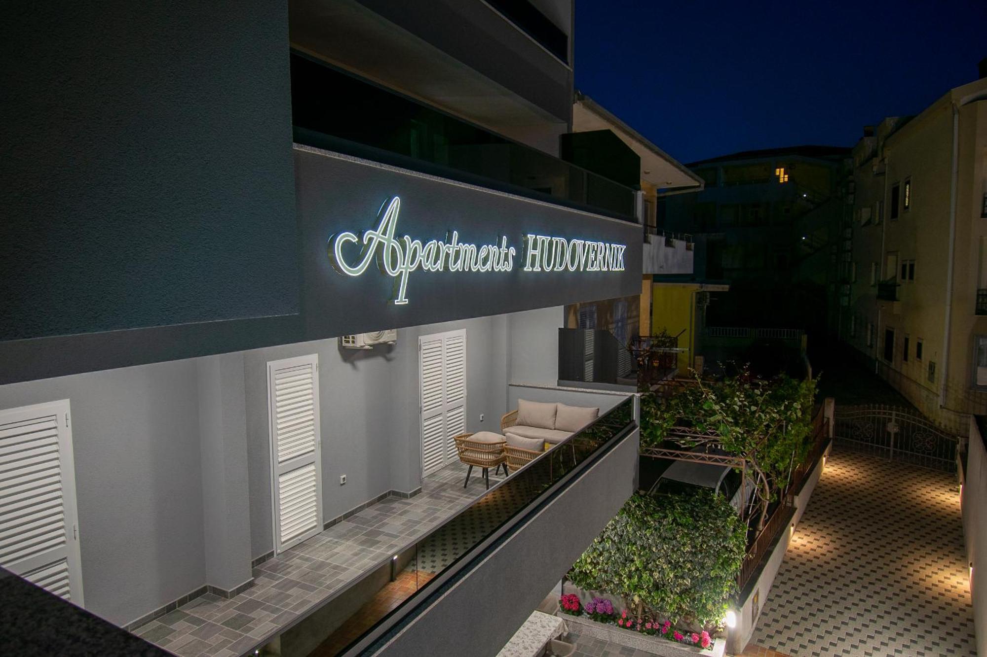 Apartments Hudovernik Baška Voda Exterior foto